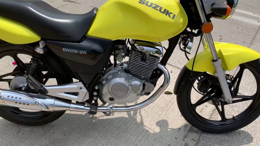 Motocycle SUZUKI EN125-2A