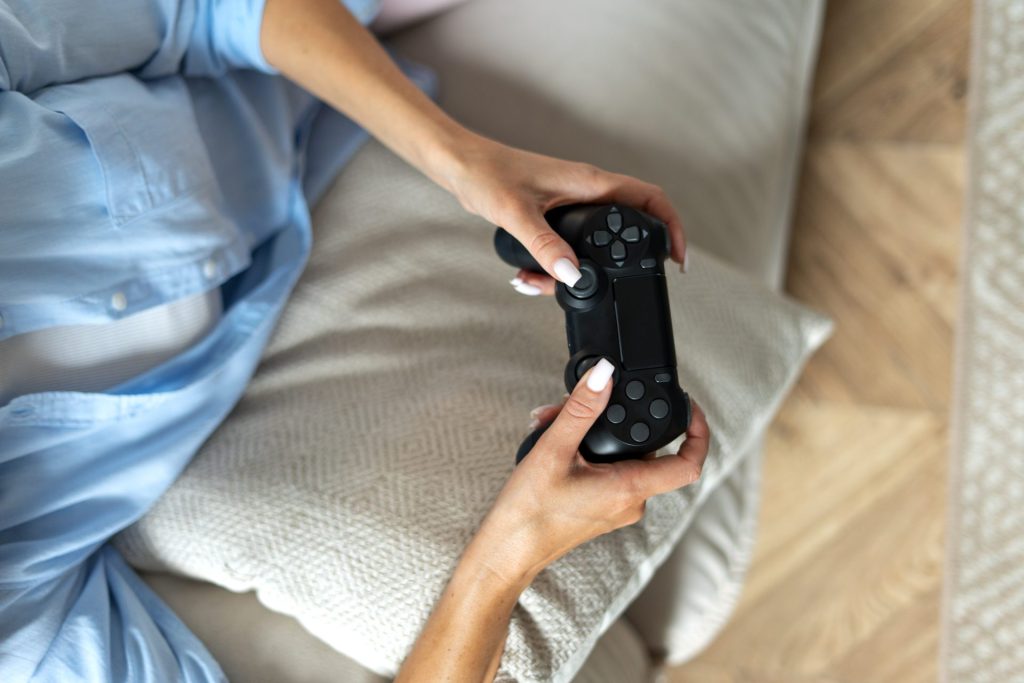 Test d’une manette DualSense PS5 Slim d’occasion avant achat en Tunisie