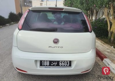 Fiat Punto à vendre à Kélibia