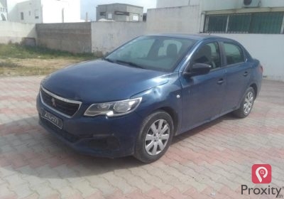 Peugeot 301 2019 Bleu à vendre à Ezzahra
