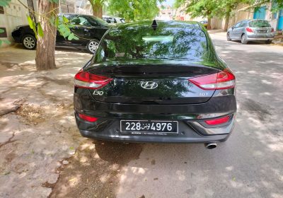 Hyundai i30 à vendre à Cité Ettahrir - 78000 dinars