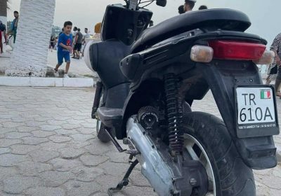 Moto MBK STUNT à Vendre à Tunis - 2300 Dinars