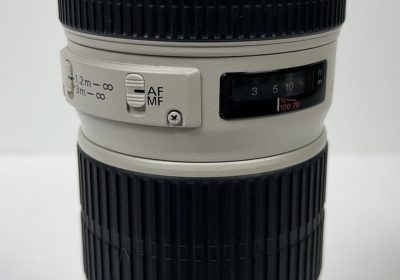 Canon zoom lens EF70-200mm 1:4L USM