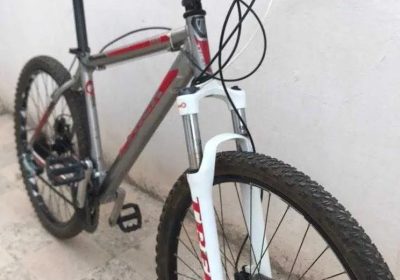 VTT Trek 3500 à vendre au Kef