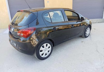 Opel Corsa à vendre Nefza - 29800 DT- Essence