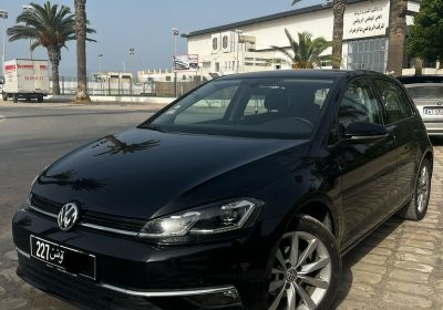 Volkswagen Golf 7 TSI 2017 à vendre à Ezzahra