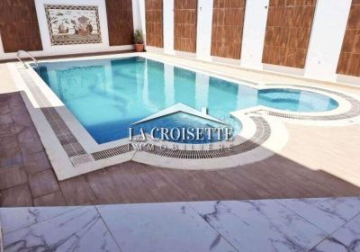 Villa S+6 avec piscine à Gammarth MVL0326