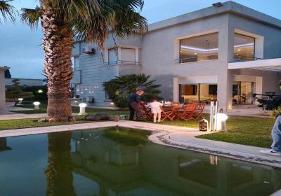 Villa S+4 avec piscine à La Soukra MVV0279