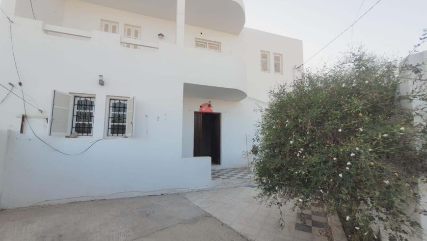 DUPLEX À HOUMT SOUK DJERBA ZU – RÉF V686