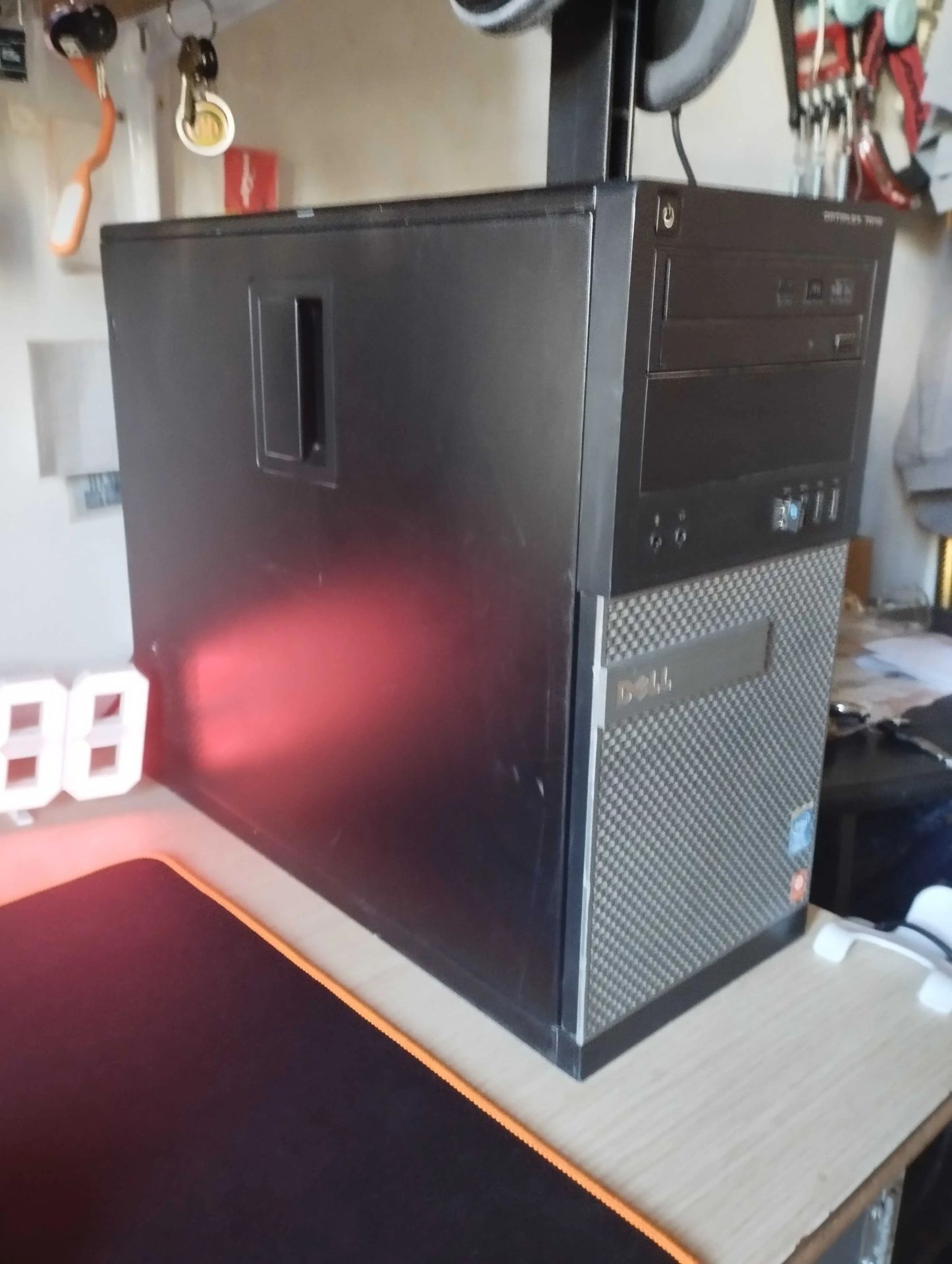 PC-de-bureau-DELL-optiplex-7010-a-vendre-a-Cite-Ettahrir-prix-850-dinars-proxity.tn-annonces-ordinateurs-de-bureau-a-vendre-tunisie-1