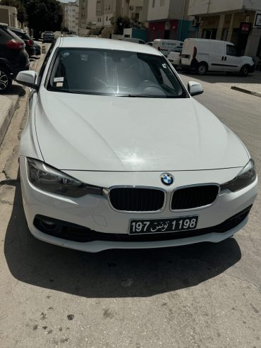 Voiture-bmw-318i-a-vendre-a-El-Aouina-prix-66000-dinars-proxity.tn-annonces-voitures-occasion-a-vendre-tunisie-2