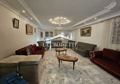 Villa S+4 à Ain Zaghouan Nord MVV0380