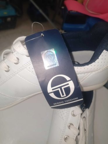 Chaussures-de-sport-Sergio-Tacchini-pointure-45-a-vendre-a-Medenine-prix-95-dinars-proxity.tn-annonces-chaussures-de-sport-a-vendre-tunisie-3