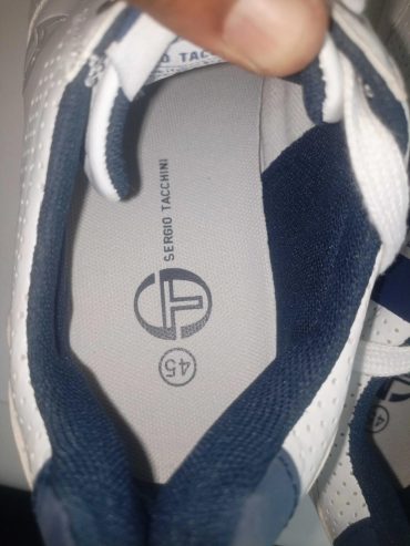 Chaussures-de-sport-Sergio-Tacchini-pointure-45-a-vendre-a-Medenine-prix-95-dinars-proxity.tn-annonces-chaussures-de-sport-a-vendre-tunisie-4