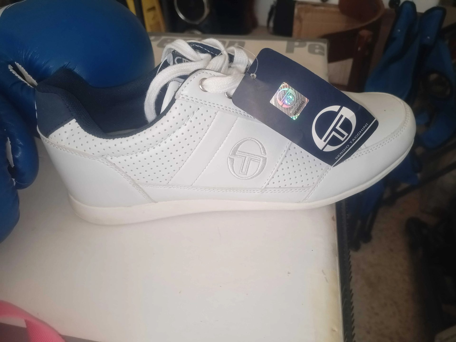 Chaussures-de-sport-Sergio-Tacchini-pointure-45-a-vendre-a-Medenine-prix-95-dinars-proxity.tn-annonces-chaussures-de-sport-a-vendre-tunisie