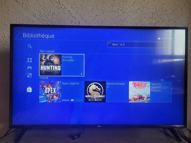 Console-PS4-Fat-a-vendre-a-Zarmedine-prix-450-dinars-proxity.tn-annonces-consoles-video-a-vendre-tunisie