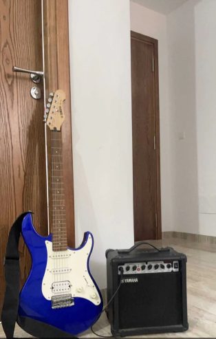 Kit-Guitare-electrique-YAMAHA-EG112GPII-Metallic-LIC-BLUE-a-vendre-aux-Berges-du-Lac-prix-750-dinars-proxity.tn-annonces-instruments-de-musique-a-vendre-Tunisie-2