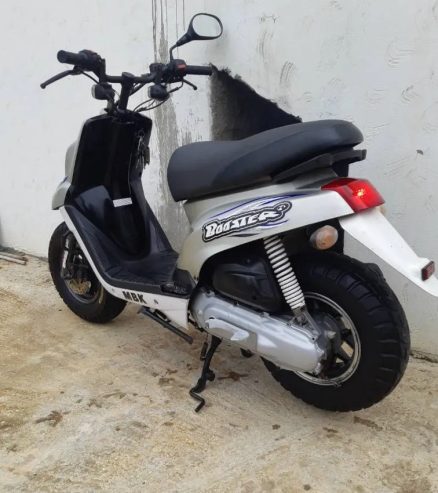 Moto-MBK-Booster-a-vendre-a-Tabarka-prix-2500-dinars-proxity.tn-annonces-moto-a-vendre-tunisie-8