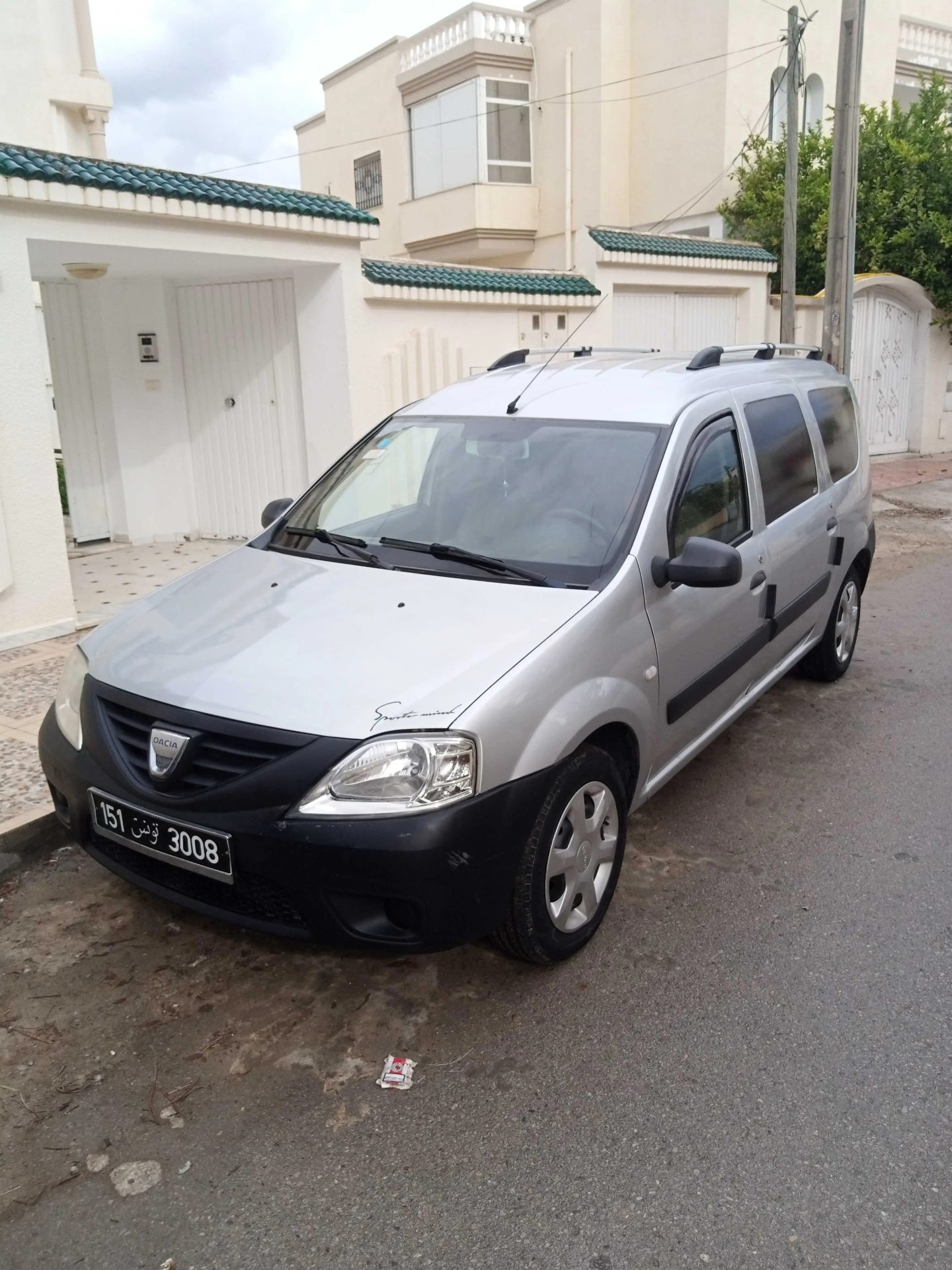 Utilitaire-Dacia-Logan-a-vendre-a-El-Mourouj-prix-16800-dinars-proxity.tn-annonces-utilitaires-occasion-a-vendre-tunisie