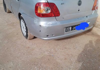 Fiat Siena 2005 à vendre à Sakiet Ezzit