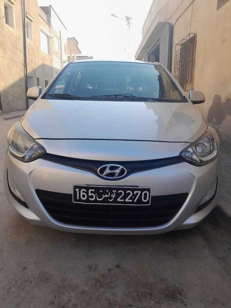 Voiture-Hyundai-i20-a-vendre-a-Borj-Louzir-prix-32000-dinars-proxity.tn-annonces-voitures-occasions-tunisie