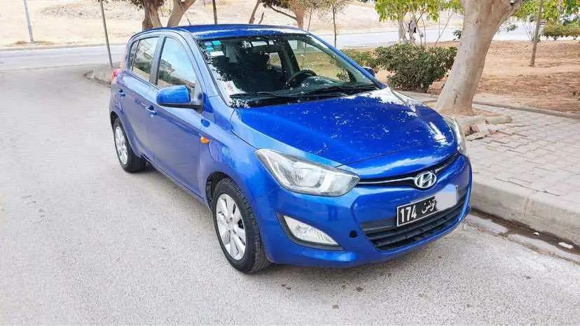 Voiture-Hyundai-i20-a-vendre-a-El-Mnihla-prix-33000-dinars-proxity.tn-annonces-voitures-occasion-tunisie-1