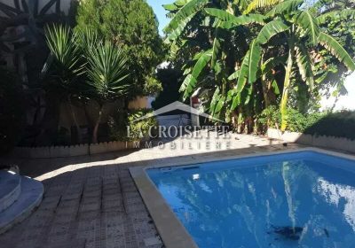 Villa S+6 avec piscine à Carthage MVL0497