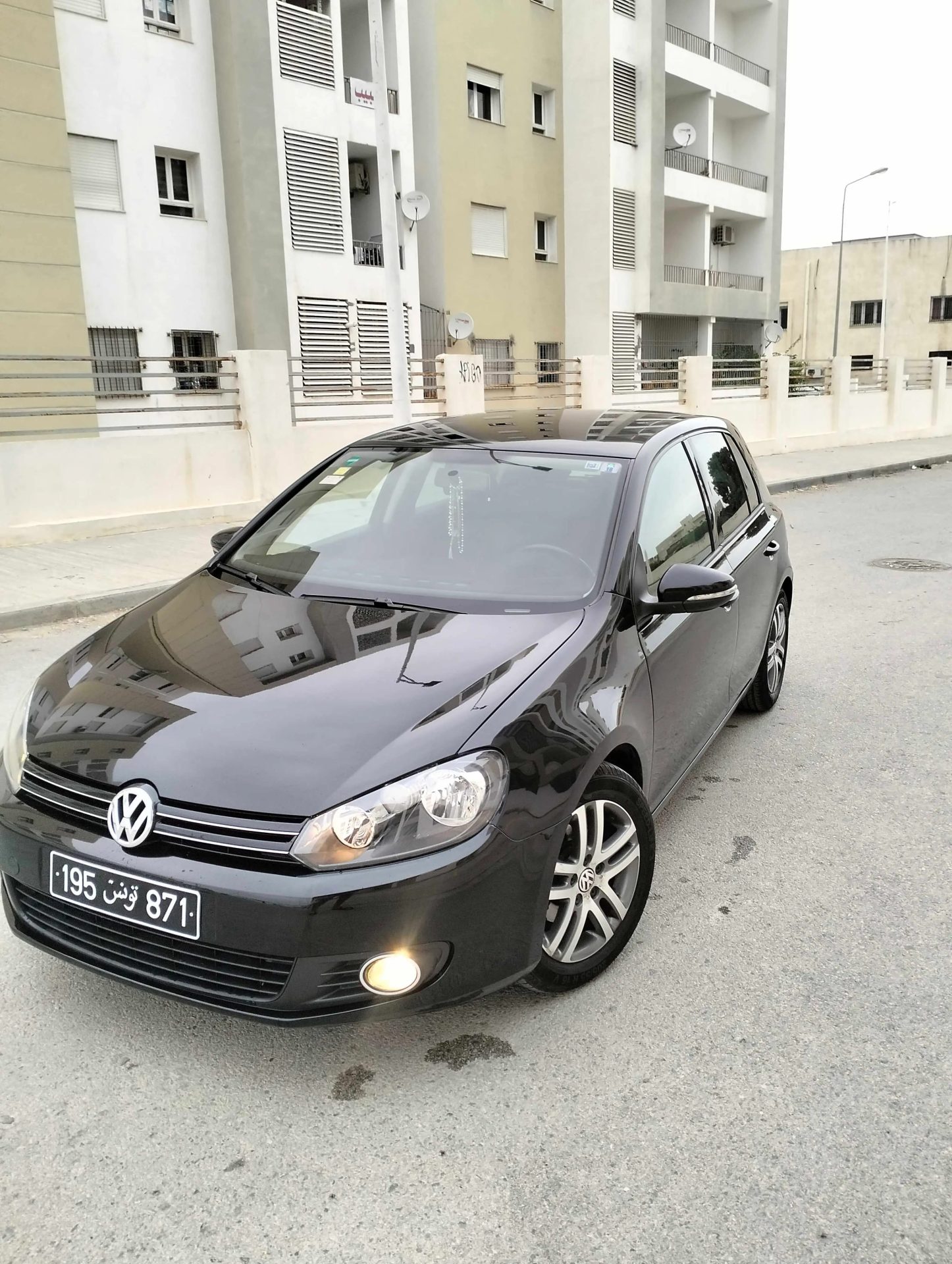 voiture-Volkswagen-Golf-6-a-vendre-a-Tunis-proxity.tn-annonces-voitures-occasion-a-vendre-tunisie-4