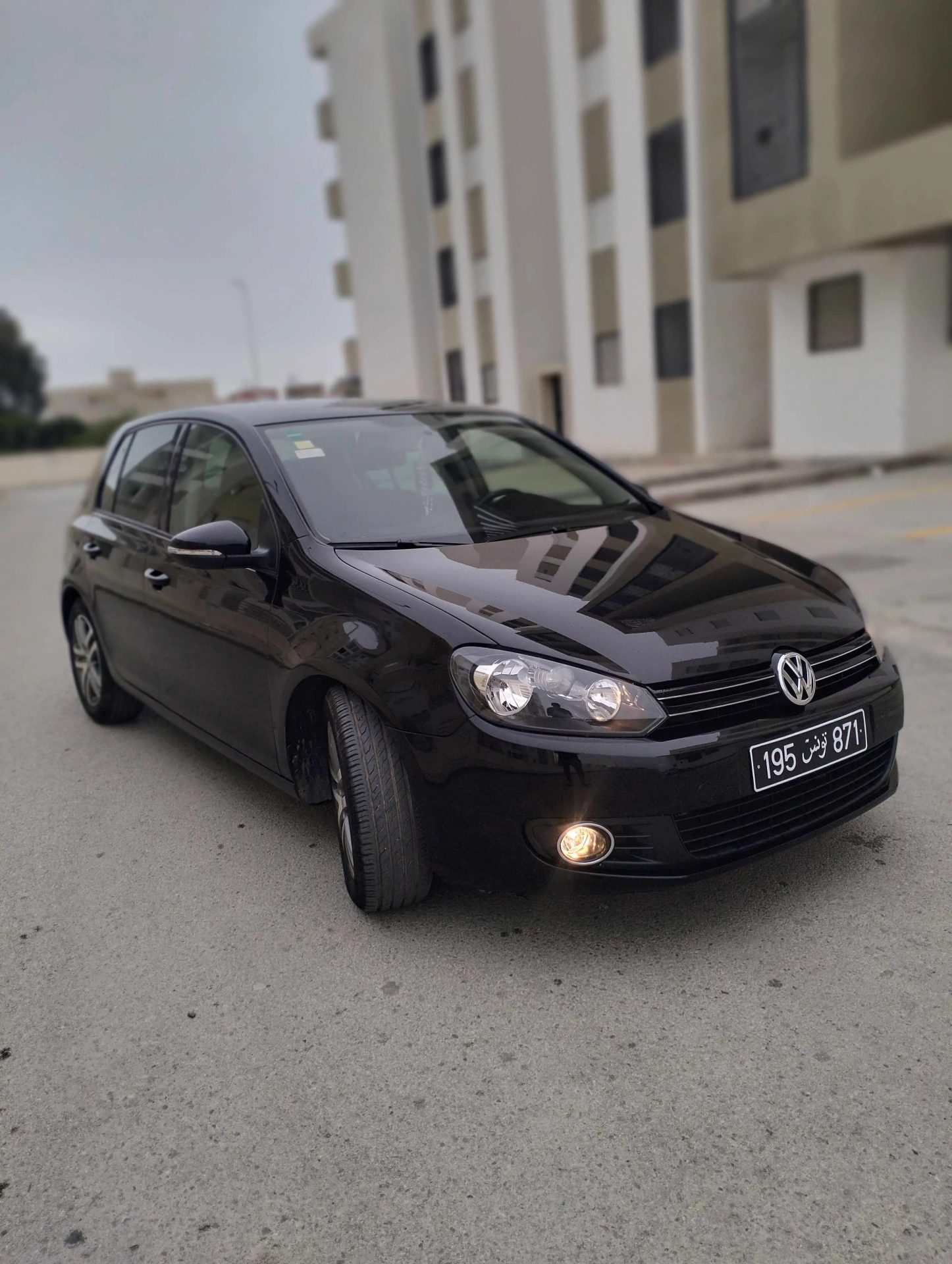 voiture-Volkswagen-Golf-6-a-vendre-a-Tunis-proxity.tn-annonces-voitures-occasion-a-vendre-tunisie