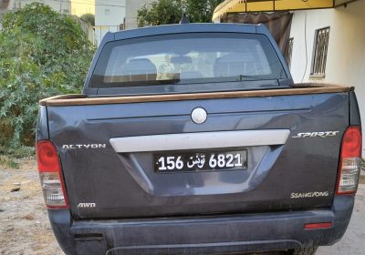 Voiture à vendre à Menzel Bourguiba