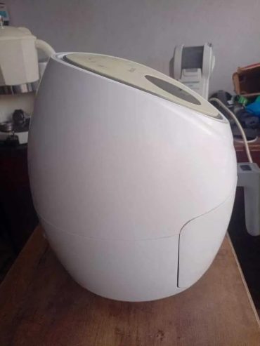 Airfryer-Ariete-a-vendre-a-Medenine-prix-240-dinars-proxity.tn-annonce-tunisie-produits-electromenager-occasion-a-vendre-3