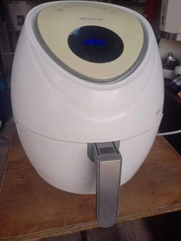 Airfryer-Ariete-a-vendre-a-Medenine-prix-240-dinars-proxity.tn-annonce-tunisie-produits-electromenager-occasion-a-vendre