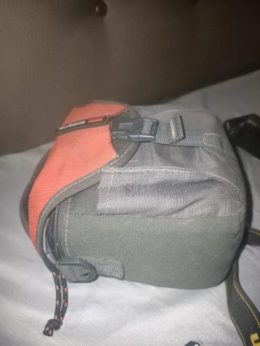 Appareil-photo-Nikon-D5300-avec-accessoires-et-sac-a-vendre-a-Sousse-prix-900-dinars-proxity.tn-annonces-tunisie-appareil-photo-a-vendre-3