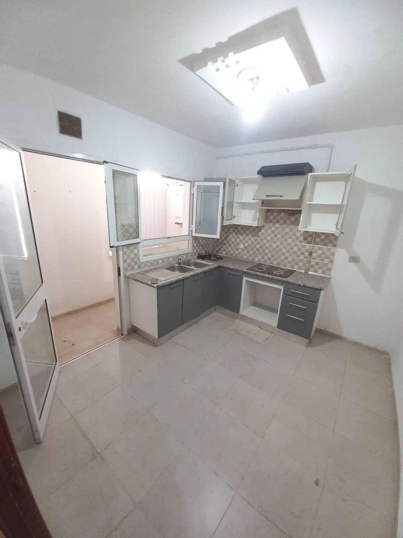 Appartement-s2-haut-standing-a-vendre-a-la-Nouvelle-Medina-prix-195000-dinars-prixty.tn-annonces-tunisie-immobilier-appartement-a-vendre-2