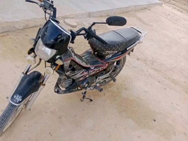 Moto-Forza-Max-a-vendre-a-Hbira-prix-1600-dinars-proxity.tn-annonce-moto-a-vendre-tunisie-3