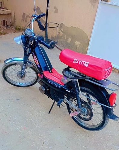 Moto-Peugeot-103-a-vendre-a-Tunis-prix-800-dinars-proxity.tn-annonce-moto-a-vendre-tunisie-2