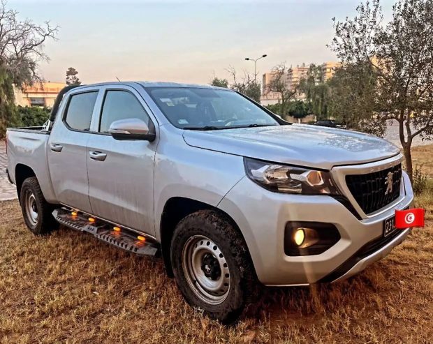 Pickup-Peugeot-Landtrek-Double-Cabine-a-vendre-a-Sousse-prix-73500-dinars-proxity.tn-annonce-pickup-occasion-a-vendre-tunisie-3