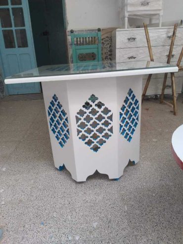 Table-arabesque-neuve-a-vendre-a-Hergla-prix-350-dinars-proxity.tn-annonce-meuble-a-vendre-tunisie