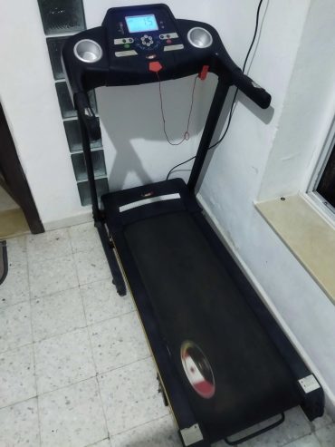 Tapis-Roulant-HIT-UP-815D-1.75hp-a-vendre-a-Ben-Arous-prix-900-dinars-proxity.tn-annonce-equipement-de-sport-a-vendre-tunisie-3