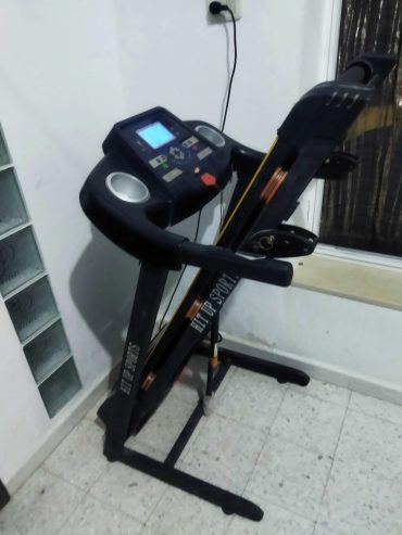 Tapis-Roulant-HIT-UP-815D-1.75hp-a-vendre-a-Ben-Arous-prix-900-dinars-proxity.tn-annonce-equipement-de-sport-a-vendre-tunisie