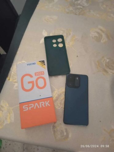 Telephone-Tecno-Spark-Go-couleur-bleu-sans-fin-a-vendre-a-EL-Kabaria-prix-220-dinars-proxity.tn-annonce-telephone-occasion-a-vendre-tunisie-2