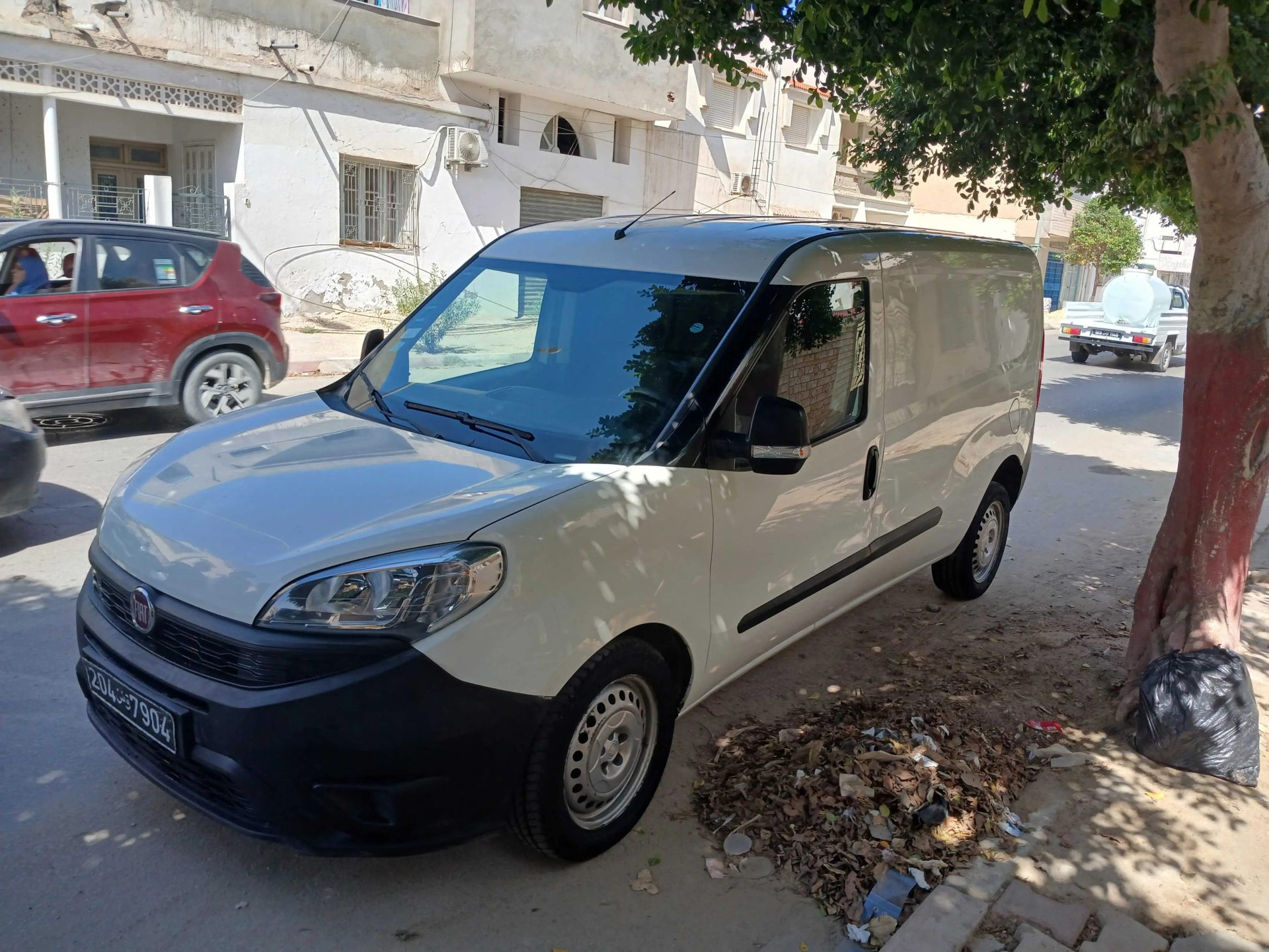 Fiat Doblo Max 2018d à vendre à Gabès