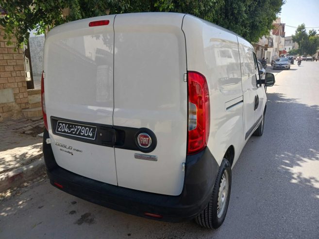 Utilistaire-FIAT-DOBLO-MAX-a-vendre-a-Gabes-prix-33000-dinars-proxity.tn-annonces-utilitaires-occasion-a-vendre-tunisie-4