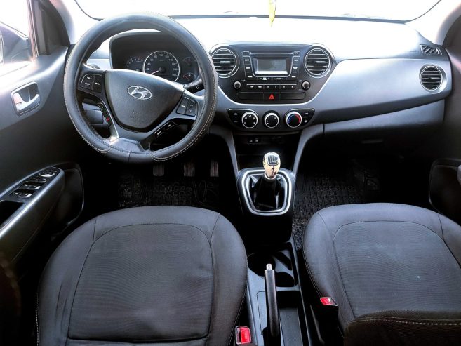 Voiture-Hyundai-i10-a-vendre-a-Bardo-prix-34800-dinars-Proxity.tn-annonce-voiture-occasion-a-vendre-tunisie-5