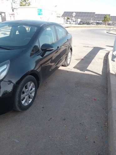 Voiture-Kia-Rio-a-vendre-a-Charguia-prix-34500-dinars-proxity.tn-annonce-voiture-occasion-a-vendre-tunisie-3