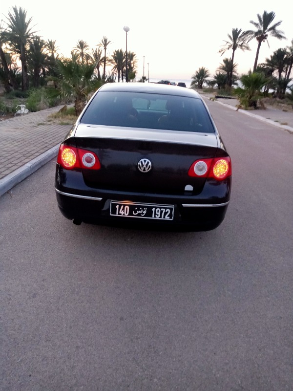 Voiture-Volkswagen-Passat-a-vendre-a-Monastir-a-vendre-a-Monastir-prix-30000-dinars-proxity.tn-annonce-voiture-occasion-a-vendre-tunisie-2