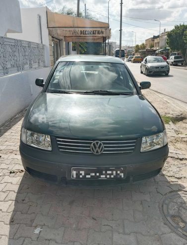 Voiture-Volkswagen-Passat-a-vendre-a-Rades-prix-17500-dinars-proxit.tn-annonce-tunisie-voiture-occasion-a-vendre