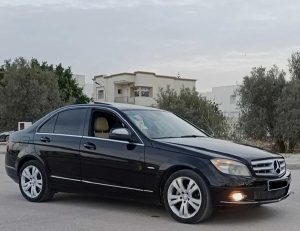 Mercedes C 200 CDI – 2009 – Boîte auto – Cité El Ghazela – 44000 DT