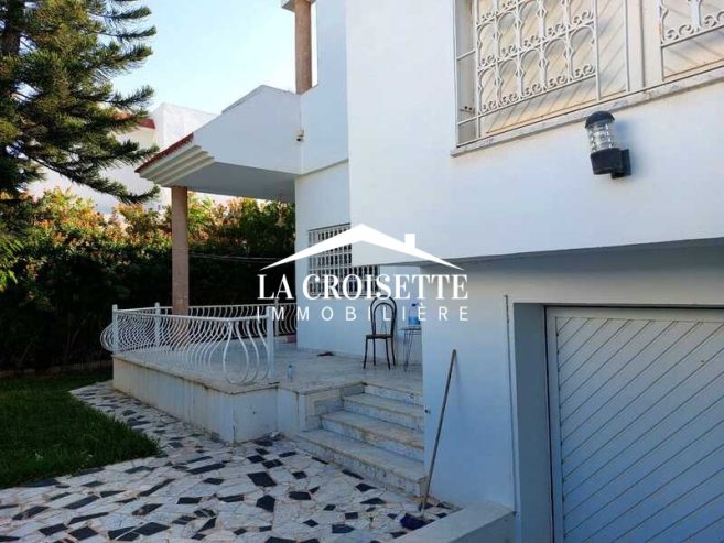 Villa S+5 à La Marsa MVL1605