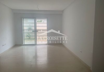 Appartement S+2 avec jardin à La Soukra ZAL1132